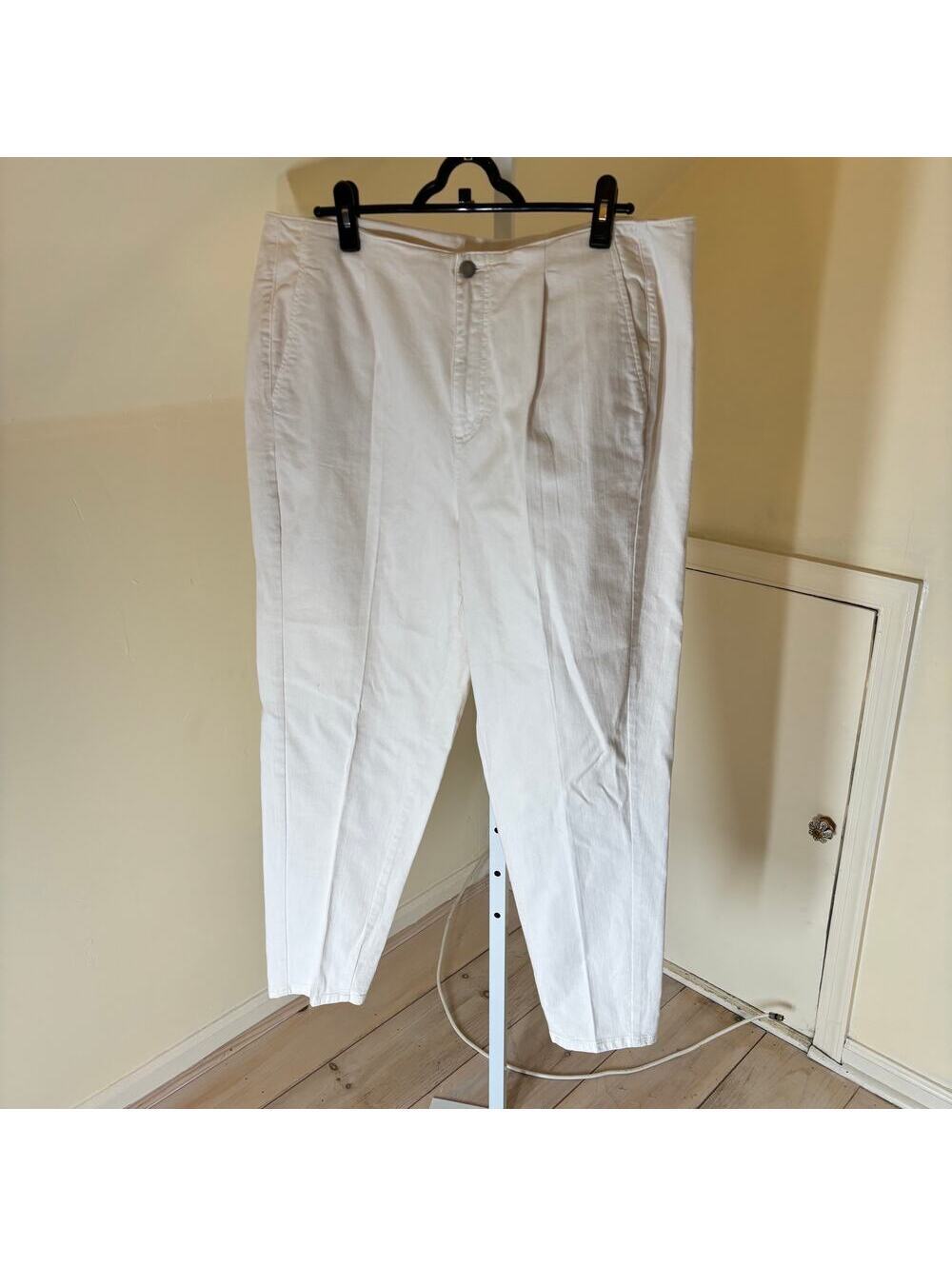Eileen Fisher EUC Women's White Straight Leg Trouser Pants Size 18
